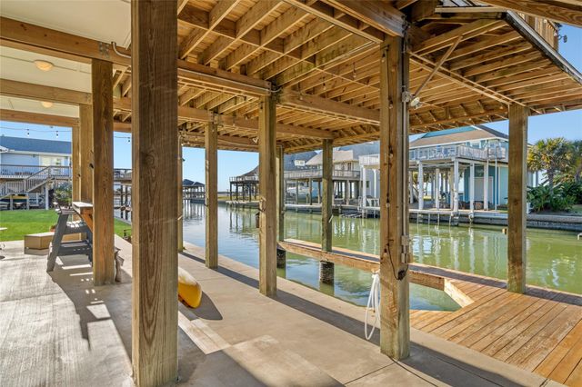 23006 Martes Street, Galveston, TX 77554