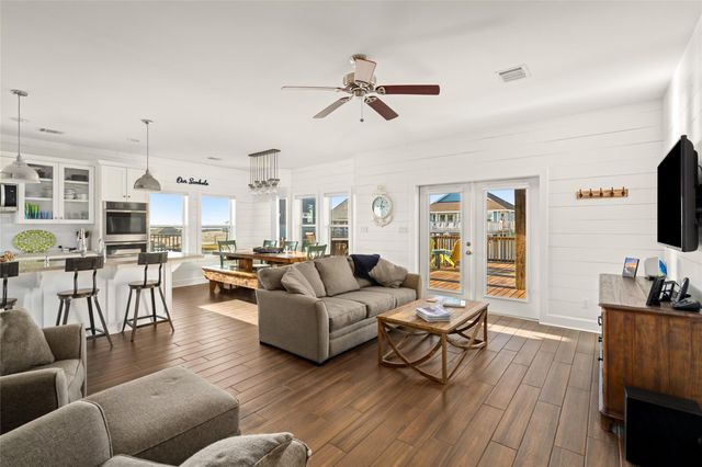 23006 Martes Street, Galveston, TX 77554