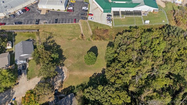 11 Antry Place, Catoosa, OK 74015