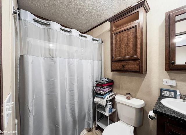 20642 Raleigh Drive, Clinton Twp, MI 48036