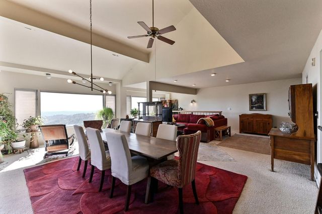 1218 Laurel Ln, Murphys, CA 95247