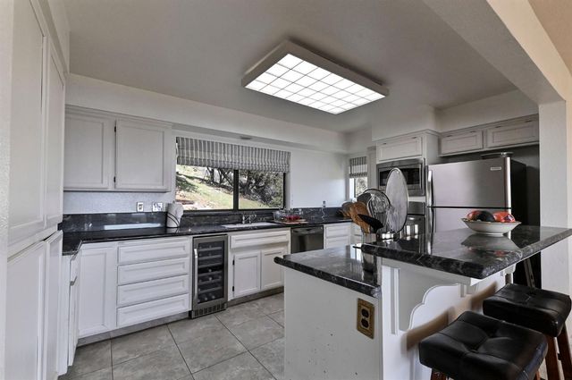 1218 Laurel Ln, Murphys, CA 95247