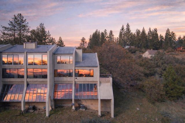 1218 Laurel Ln, Murphys, CA 95247