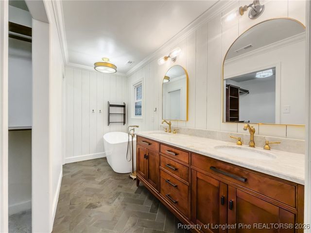 7716 Siple Avenue, Fayetteville, NC 28304