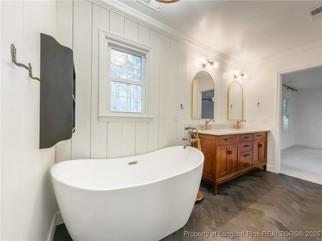 7716 Siple Avenue, Fayetteville, NC 28304