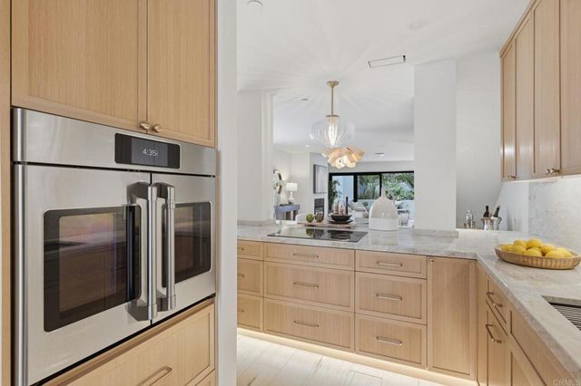 101 Coast Boulevard 1H, La Jolla, CA 92037