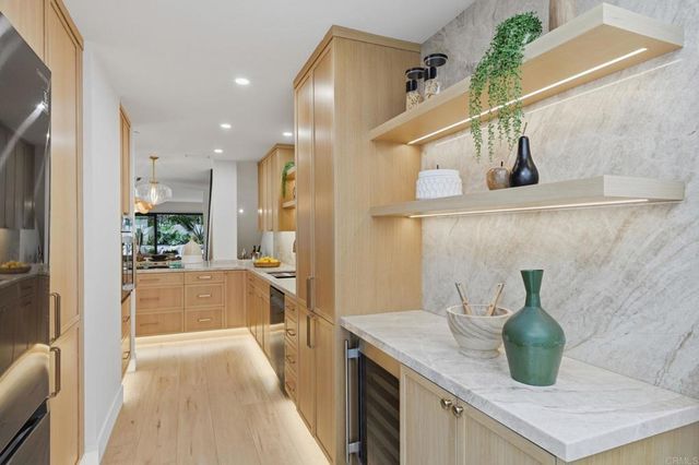 101 Coast Boulevard 1H, La Jolla, CA 92037
