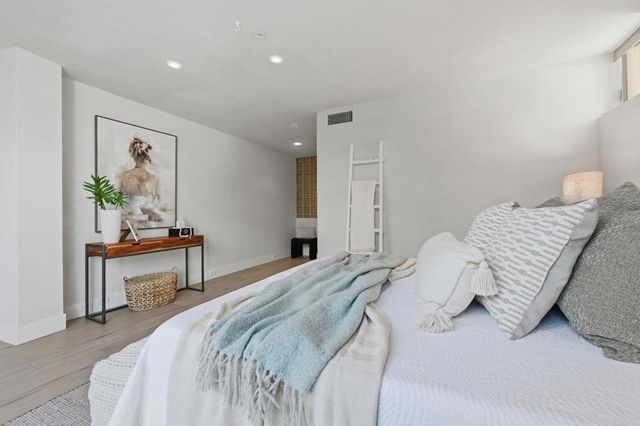 101 Coast Boulevard 1H, La Jolla, CA 92037