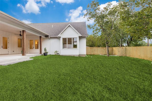 11131 Hillcrest Road, Dallas, TX 75230