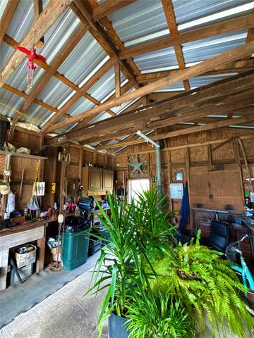 193 County Road 355, Jasper, TX 75951