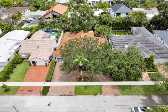 805 SE 10th Street, Fort Lauderdale, FL 33316