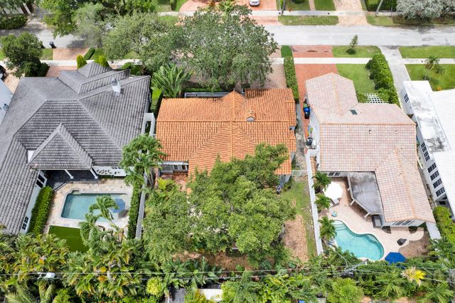 805 SE 10th Street, Fort Lauderdale, FL 33316