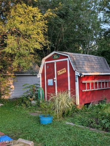 14916 SUMMIT Avenue, Maple Heights, OH 44137