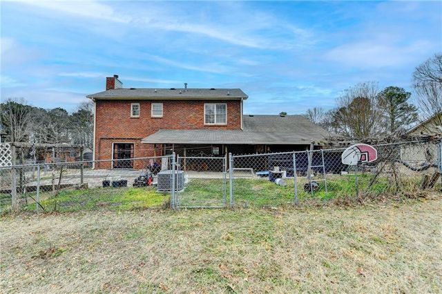 161 Muddy River Road, Lawrenceville, GA 30043