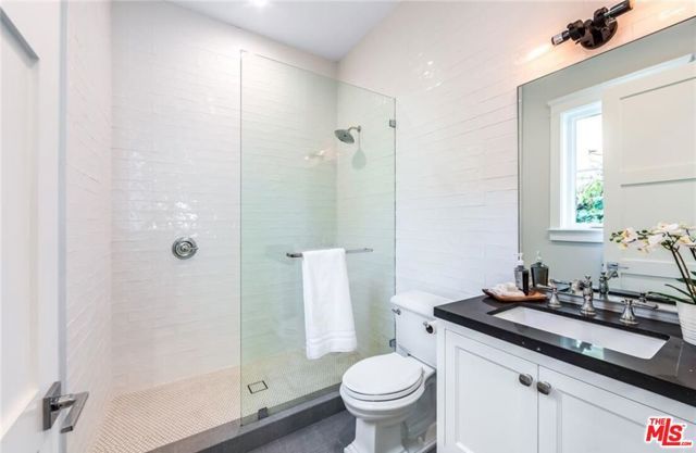 4710 Noeline Avenue, Encino (los Angeles), CA 91436