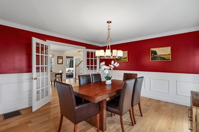 19 Crane Neck St, West Newbury, MA 01985