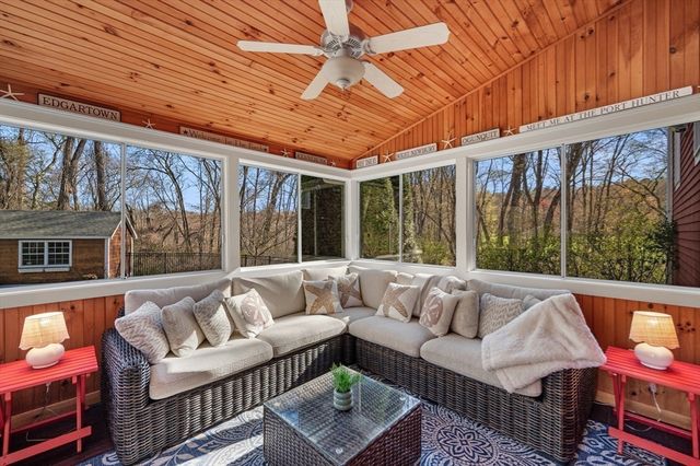 19 Crane Neck St, West Newbury, MA 01985