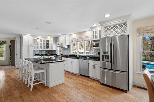 19 Crane Neck St, West Newbury, MA 01985