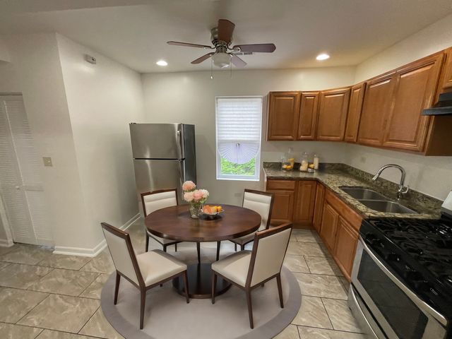 1320 W 57th Street 1, Chicago, IL 60636