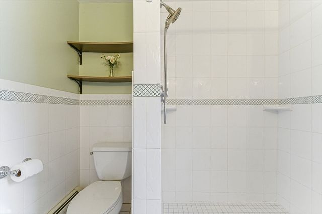 5 Hillcrest Road, Bedford, MA 01730