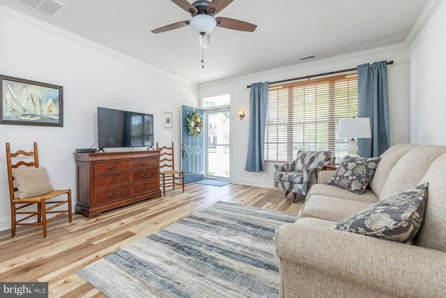 14 MEADOWVIEW DR, Woodstown, NJ 08098