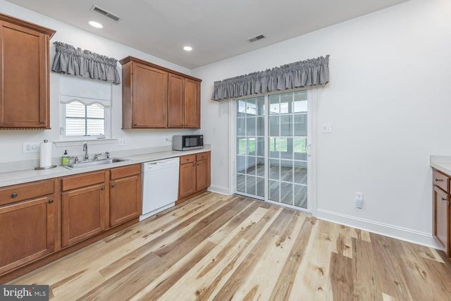 14 MEADOWVIEW DR, Woodstown, NJ 08098