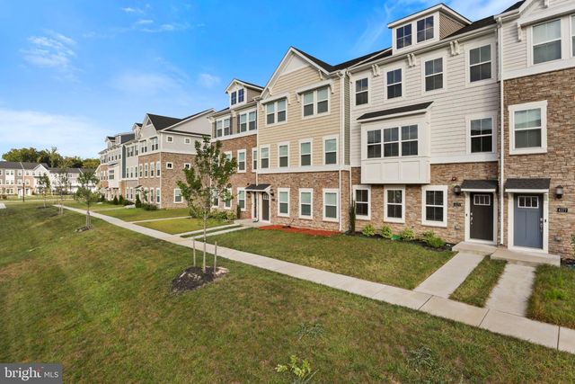 4175 BRODIE PL, White Plains, MD 20695