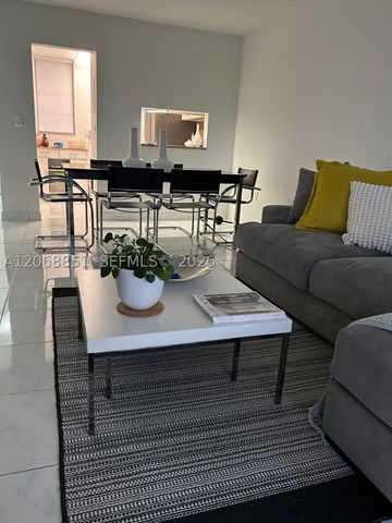 2851 Leonard Dr J503, Aventura, FL 33160