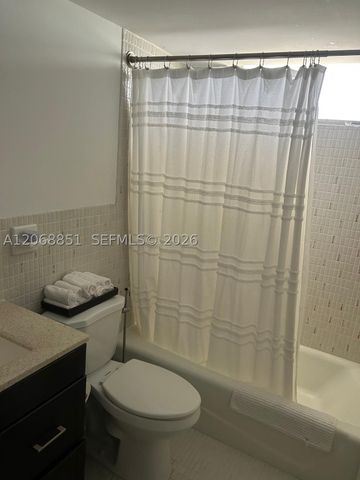 2851 Leonard Dr J503, Aventura, FL 33160