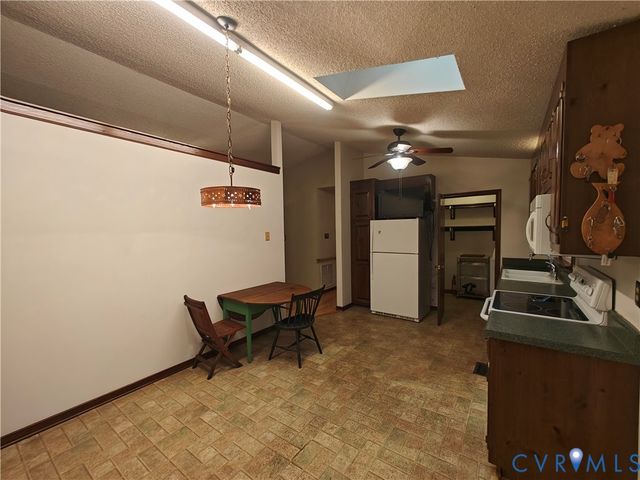 2855 Gaynel Dr, Powhatan, VA 23139