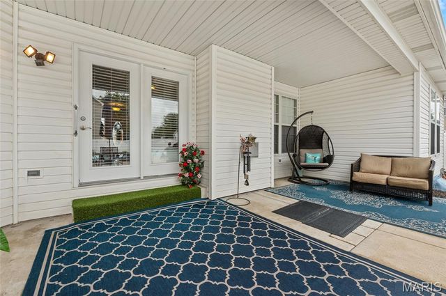 167 Emerald Way East, Granite City, IL 62040