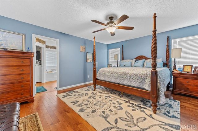 167 Emerald Way East, Granite City, IL 62040