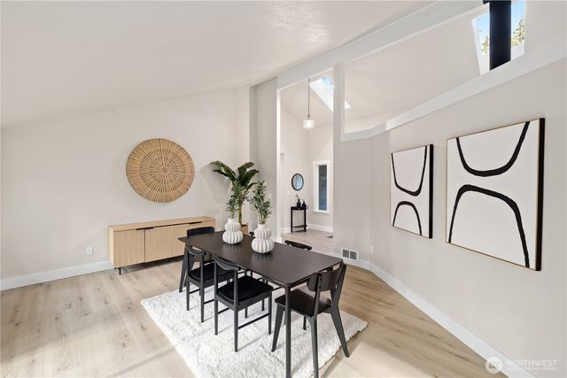 7215 54th Avenue NW, Gig Harbor, WA 98335