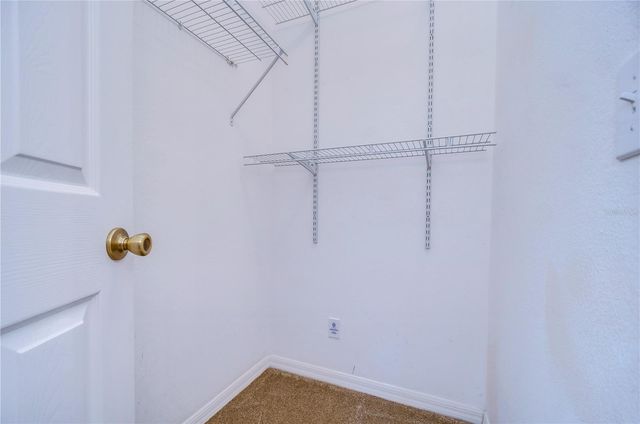 1019 TULLAMORE DRIVE, Wesley Chapel, FL 33543