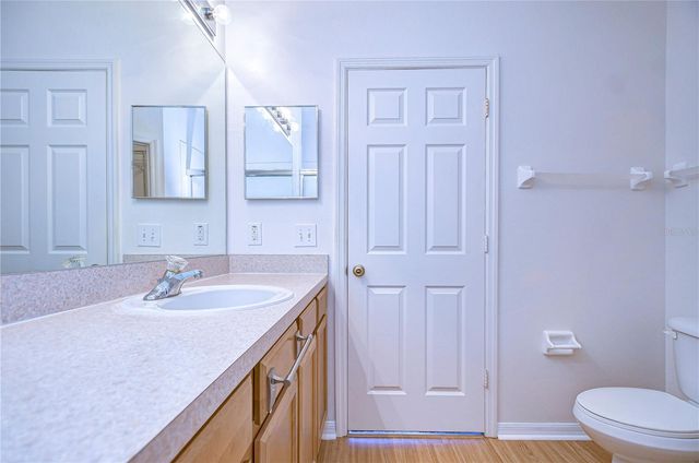 1019 TULLAMORE DRIVE, Wesley Chapel, FL 33543