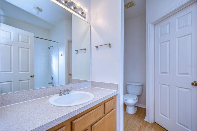 1019 TULLAMORE DRIVE, Wesley Chapel, FL 33543