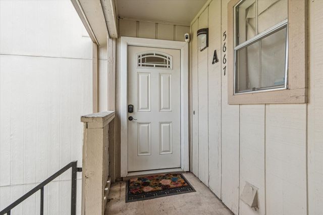 5667 Birchmont Drive 2, Houston, TX 77091