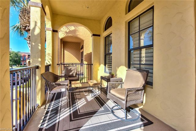 9102 Capistrano ST S 7209, Naples, FL 34113