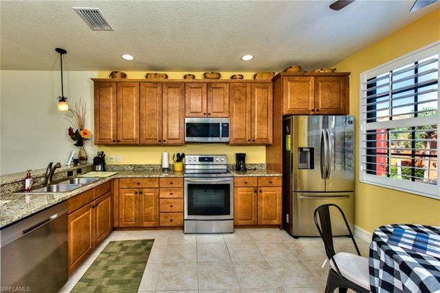 9102 Capistrano ST S 7209, Naples, FL 34113