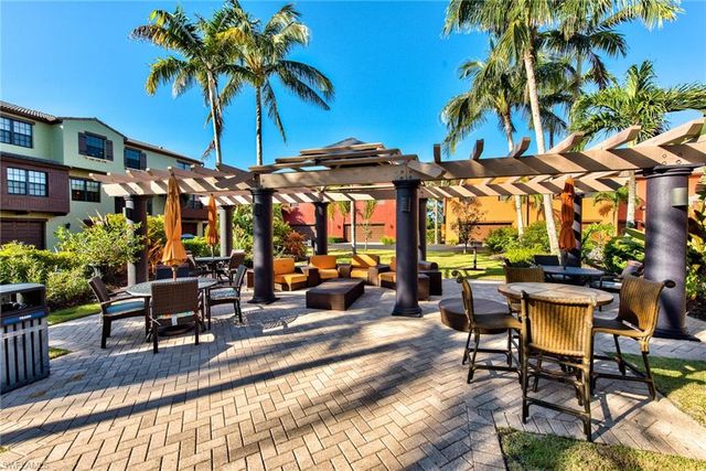 9102 Capistrano ST S 7209, Naples, FL 34113
