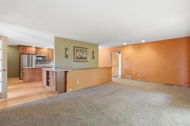 2225 Chestnut Road, Hamel, MN 55340