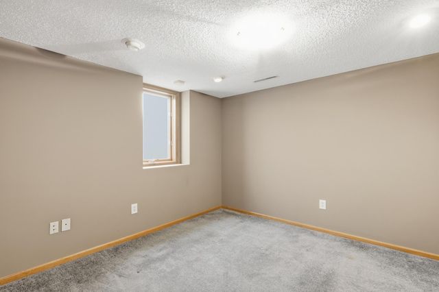 2225 Chestnut Road, Hamel, MN 55340