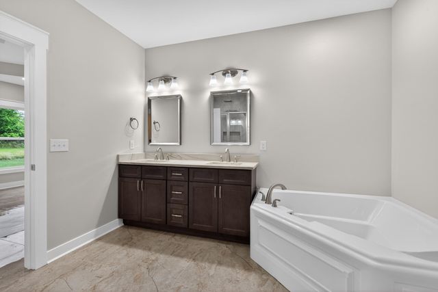 105 Stonegate Drive, Danville, KY 40422