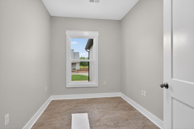 105 Stonegate Drive, Danville, KY 40422