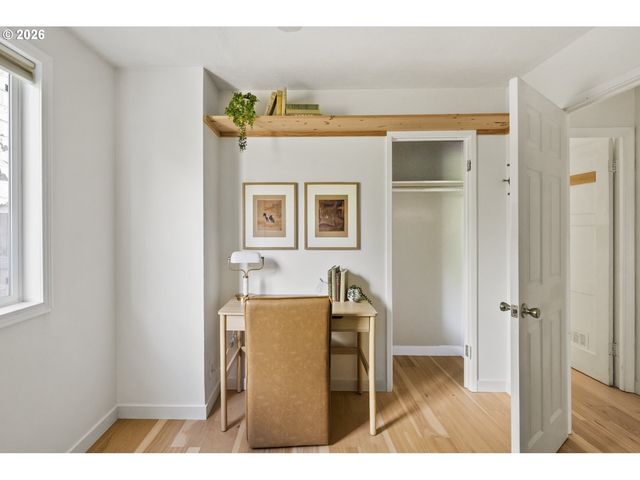 10140 N HUDSON St, Portland, OR 97203