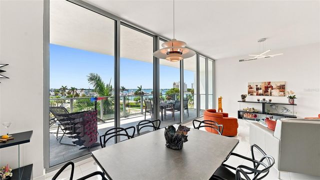 1155 N GULFSTREAM AVENUE 308, Sarasota, FL 34236