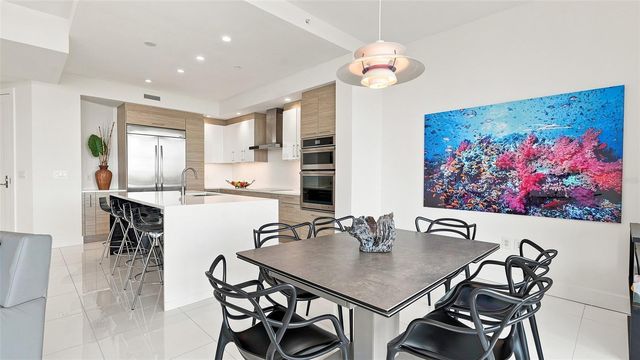 1155 N GULFSTREAM AVENUE 308, Sarasota, FL 34236