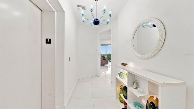 1155 N GULFSTREAM AVENUE 308, Sarasota, FL 34236