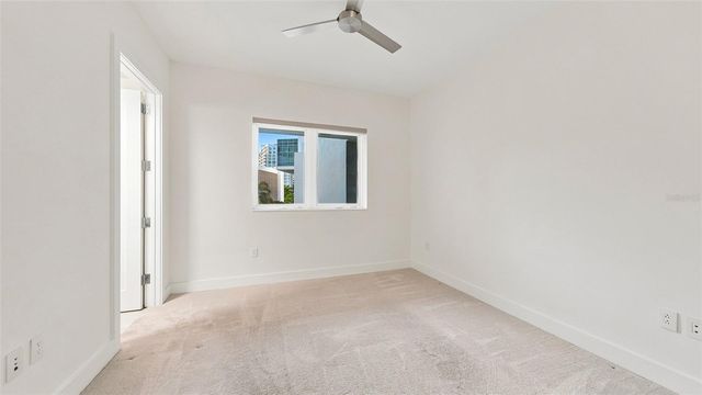 1155 N GULFSTREAM AVENUE 308, Sarasota, FL 34236