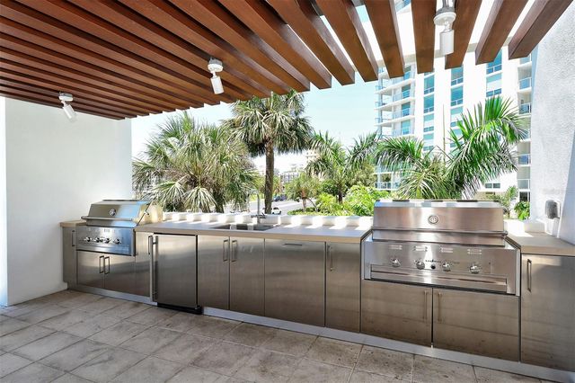 1155 N GULFSTREAM AVENUE 308, Sarasota, FL 34236